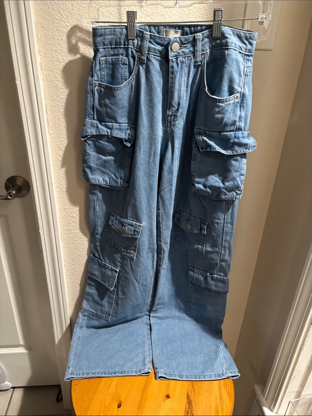 Simple Society Light Blue Cargo Denim Jeans 1/25